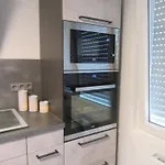 Apartment Leopold Mit Burgblick An Der Mosel