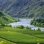 Leopold Mit Burgblick An Der Mosel Apartment Burgen (Mayen-Koblenz)