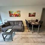 Leopold Mit Burgblick An Der Mosel Apartment