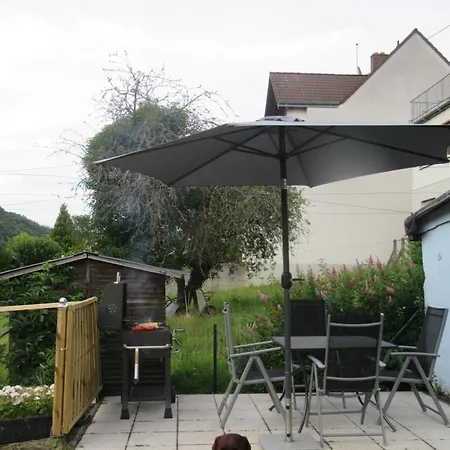 Apartment Leopold Mit Burgblick An Der Mosel *