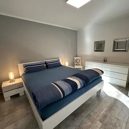 公寓 Leopold Mit Burgblick An Der Mosel *