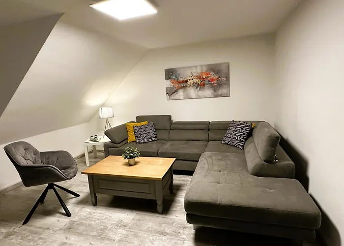 Leopold Mit Burgblick An Der Mosel Apartamento