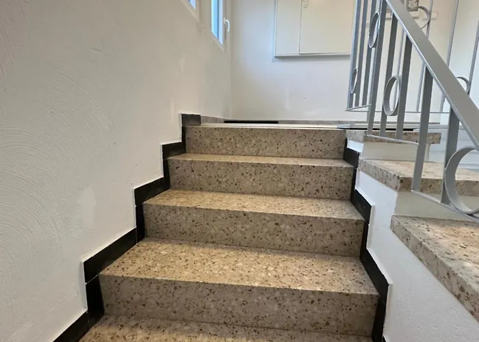 Leopold Mit Burgblick An Der Mosel Burgen (Mayen-Koblenz)