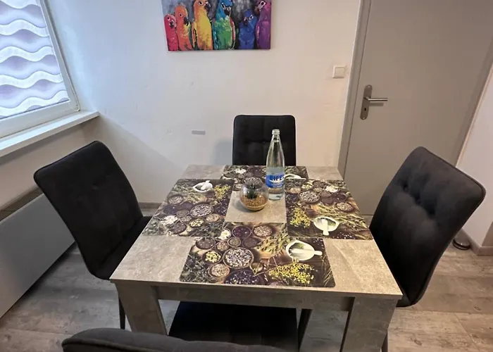 Leopold Mit Burgblick An Der Mosel Burgen (Mayen-Koblenz)